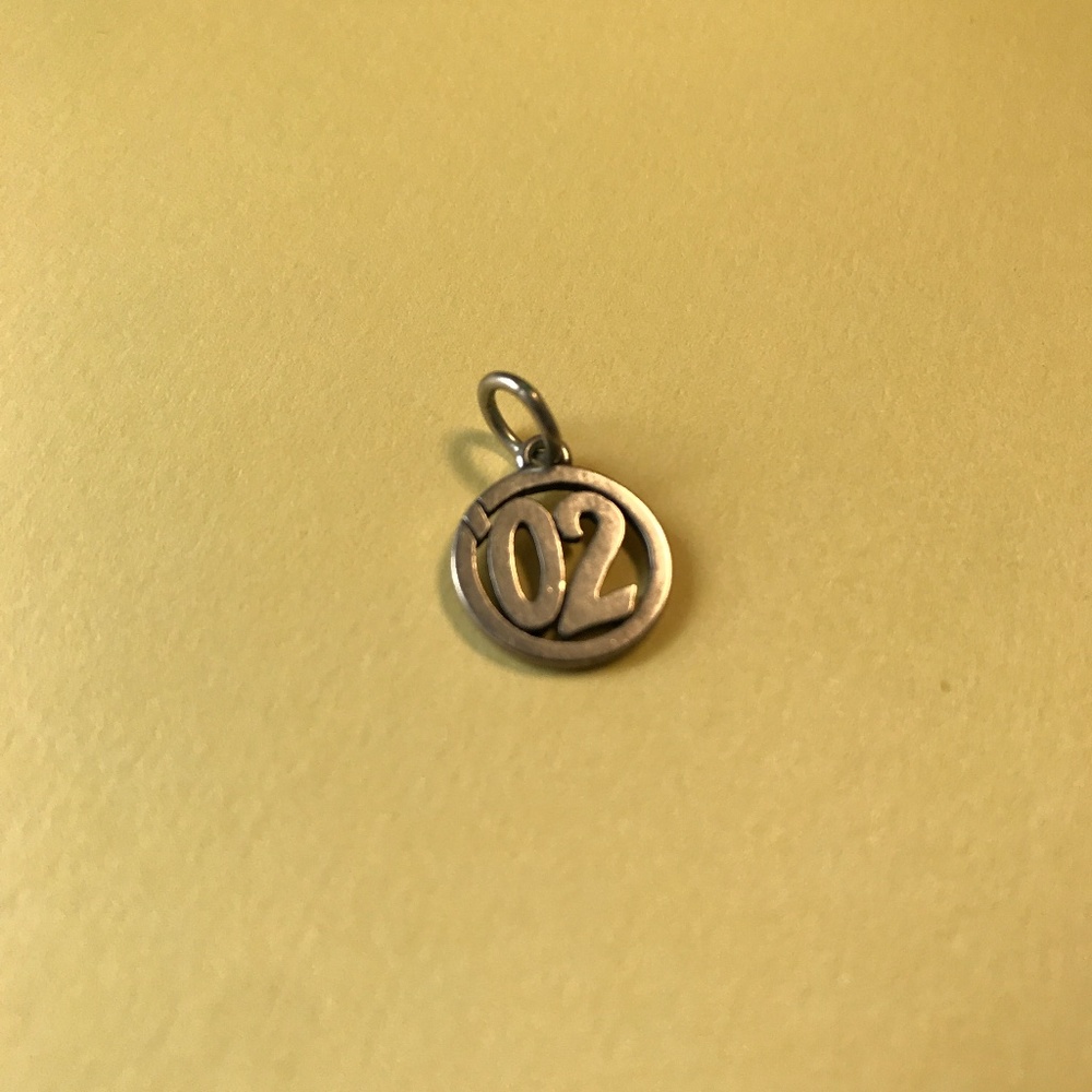 James Avery '02 Charm